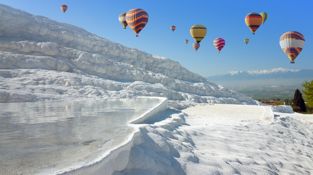 https://mdw-travel-data-us-east-1.s3.amazonaws.com/img/country/Turkey/Pamukkale/img_02.jpg