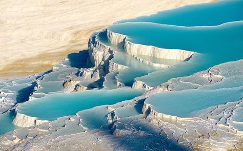 https://mdw-travel-data-us-east-1.s3.amazonaws.com/img/country/Turkey/Pamukkale/img_03.jpg