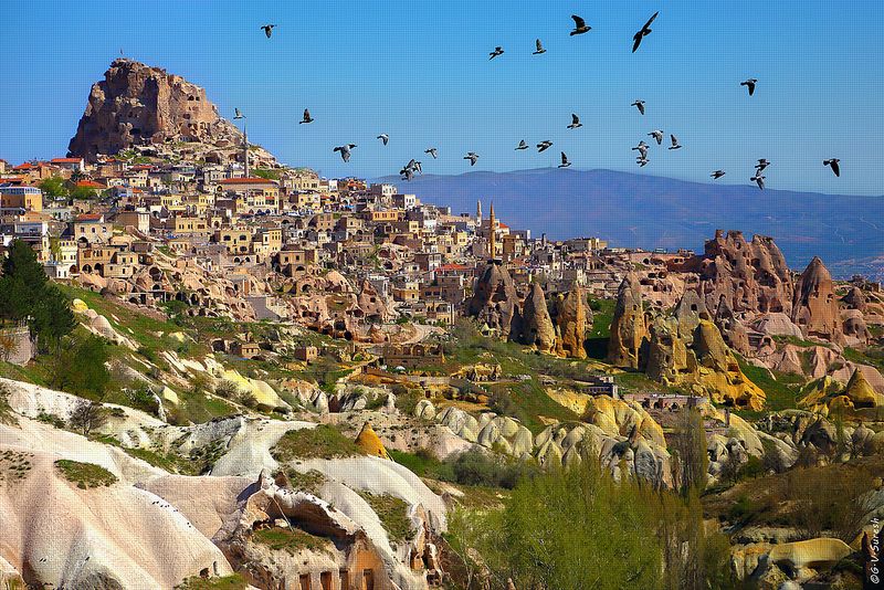 https://mdw-travel-data-us-east-1.s3.amazonaws.com/img/country/Turkey/Pigeon-Valley/img_00.jpg