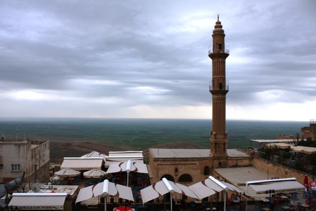 https://mdw-travel-data-us-east-1.s3.amazonaws.com/img/country/Turkey/Sehidiye-Mosque/img_03.jpg