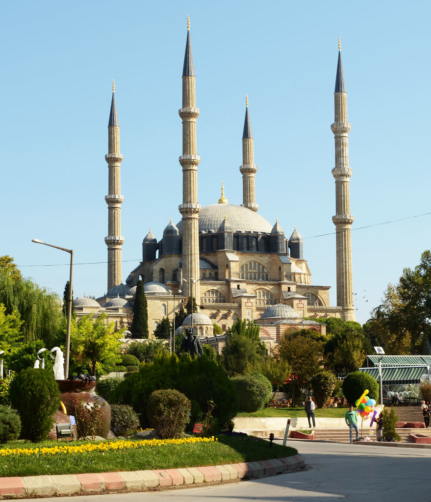 https://mdw-travel-data-us-east-1.s3.amazonaws.com/img/country/Turkey/Selimiye-Camii/img_01.jpg