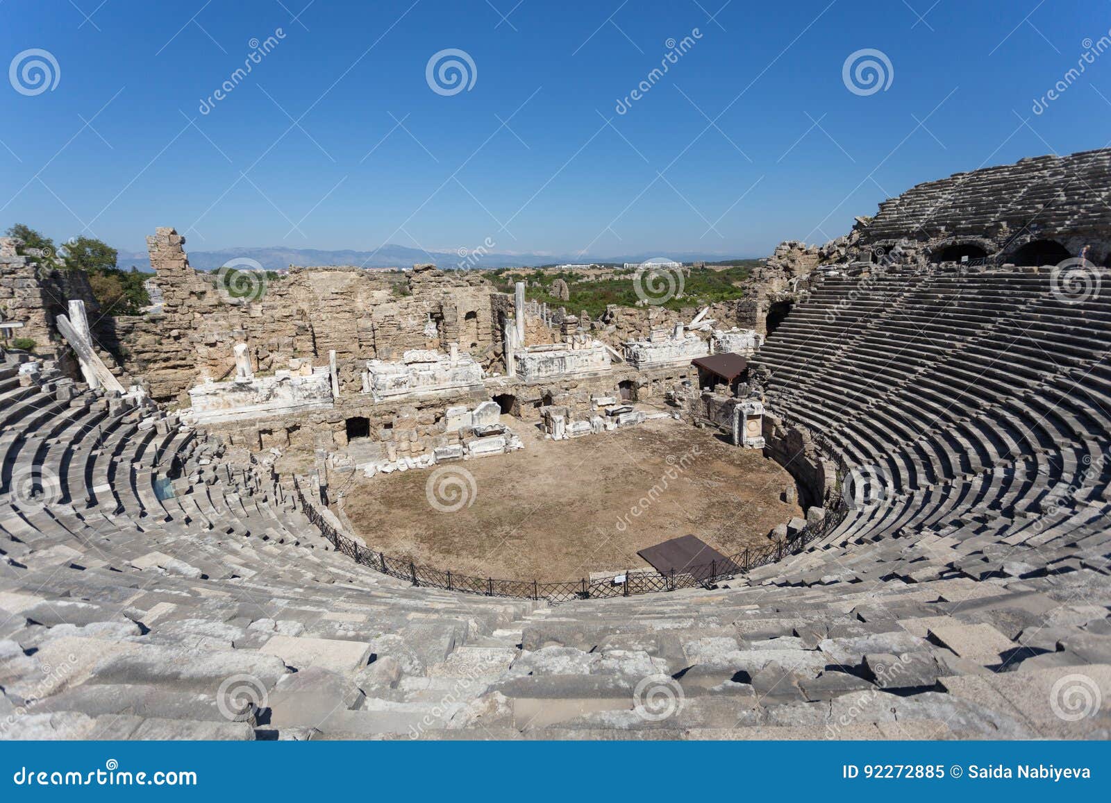 https://mdw-travel-data-us-east-1.s3.amazonaws.com/img/country/Turkey/Side-Amphitheater/img_01.jpg