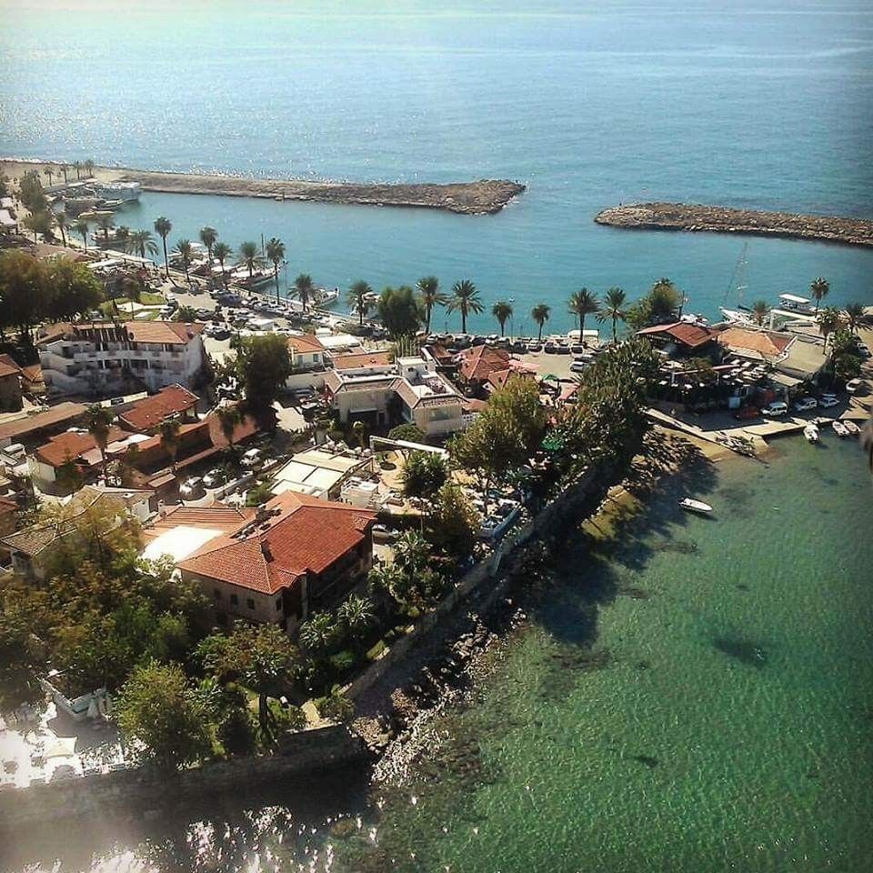 https://mdw-travel-data-us-east-1.s3.amazonaws.com/img/country/Turkey/Side-Harbor/img_00.jpg