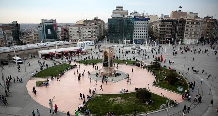 https://mdw-travel-data-us-east-1.s3.amazonaws.com/img/country/Turkey/Taksim-Square/img_01.jpg