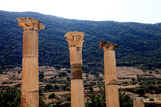 https://mdw-travel-data-us-east-1.s3.amazonaws.com/img/country/Turkey/The-Prytaneion/img_01.jpg