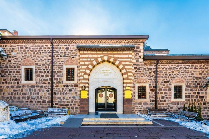 https://mdw-travel-data-us-east-1.s3.amazonaws.com/img/country/Turkey/Tofas-Museum-of-Cars-and-Anatolian-Carriages/img_03.jpg