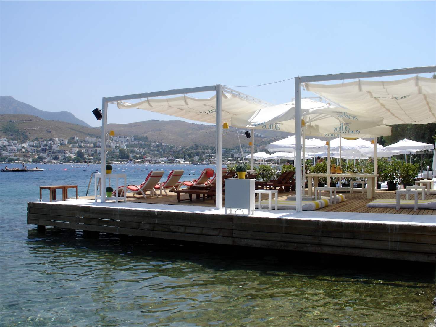 https://mdw-travel-data-us-east-1.s3.amazonaws.com/img/country/Turkey/Turkbuku-Beach/img_01.jpg