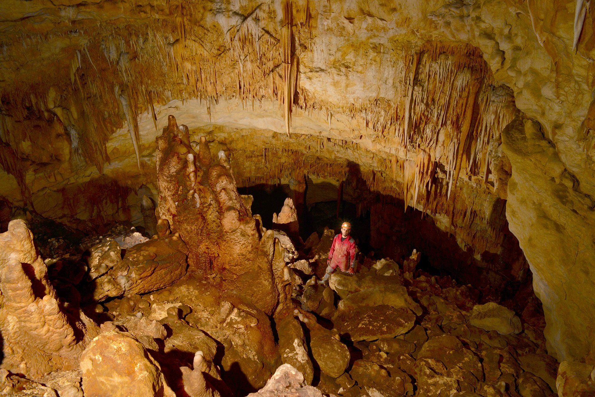 https://mdw-travel-data-us-east-1.s3.amazonaws.com/img/country/Turkey/Yarimburgaz-Cave/img_01.jpg