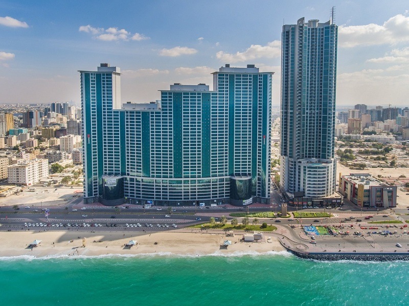 https://mdw-travel-data-us-east-1.s3.amazonaws.com/img/country/United-Arab-Emirates/Ajman-Corniche/img_00.jpg