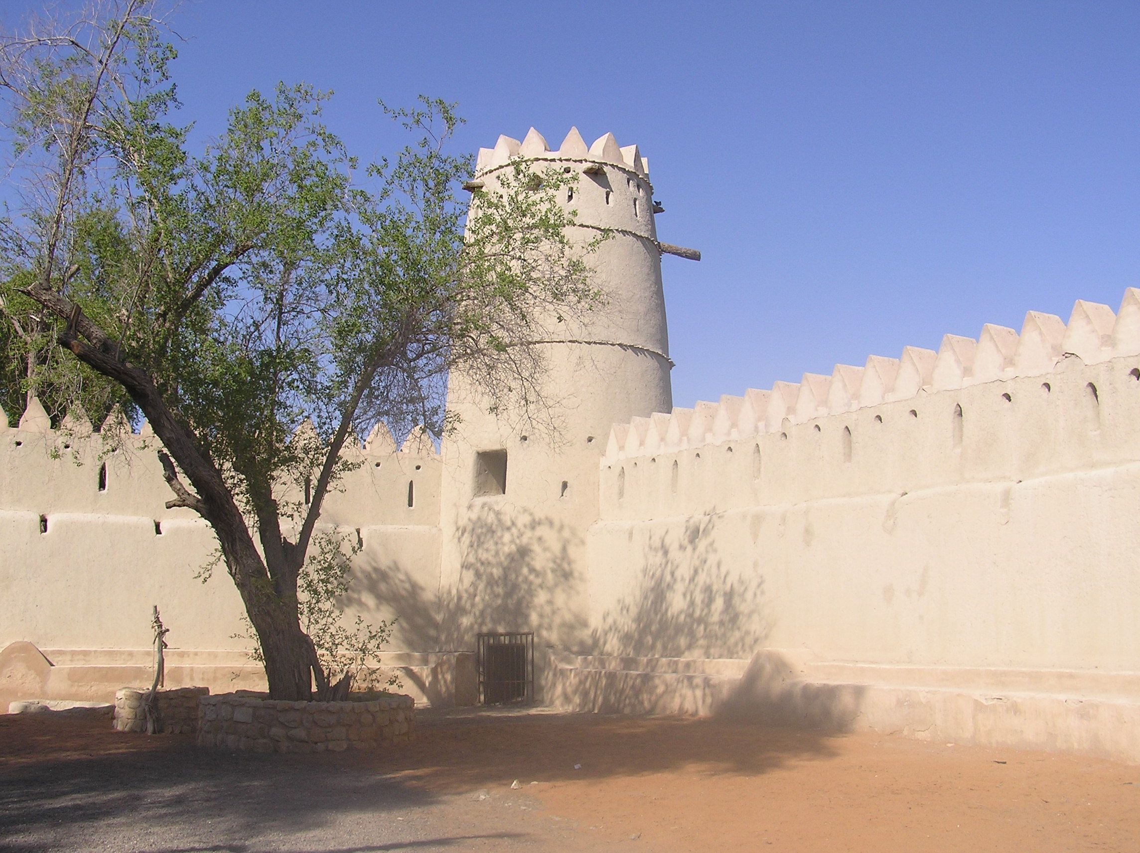 https://mdw-travel-data-us-east-1.s3.amazonaws.com/img/country/United-Arab-Emirates/Al-Ain-National-Museum/img_01.jpg