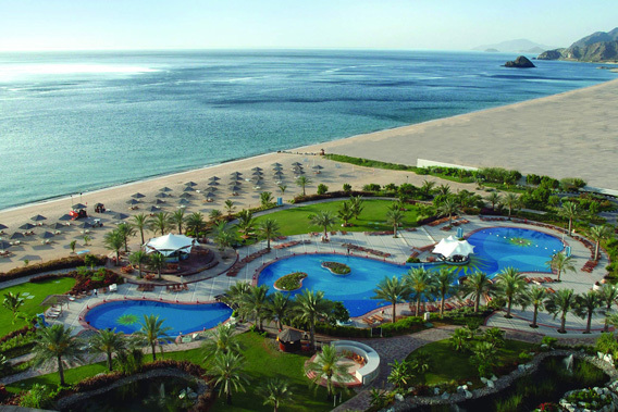 https://mdw-travel-data-us-east-1.s3.amazonaws.com/img/country/United-Arab-Emirates/Al-Aqah-Forest/img_01.jpg
