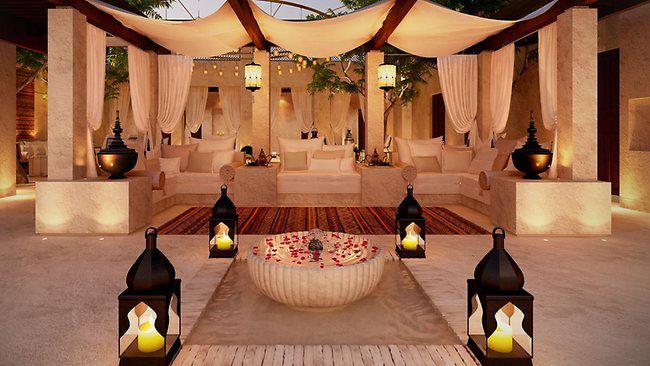 https://mdw-travel-data-us-east-1.s3.amazonaws.com/img/country/United-Arab-Emirates/Al-Bait-Sharjah-Souq/img_02.jpg