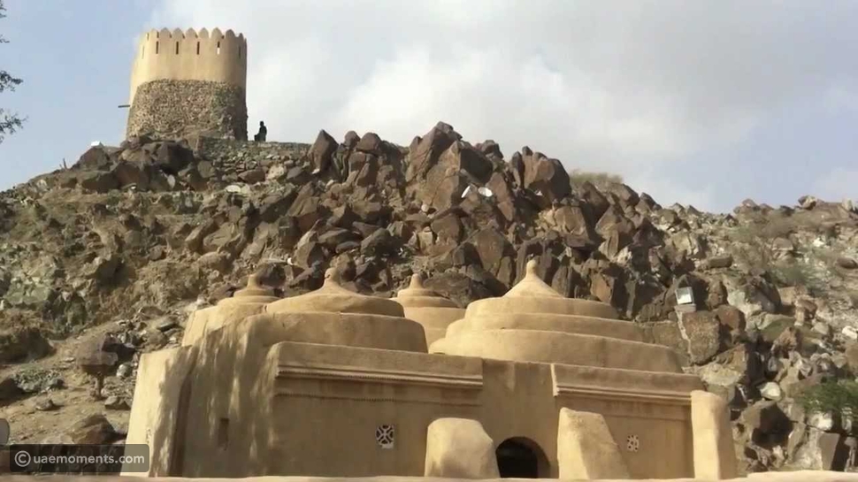 https://mdw-travel-data-us-east-1.s3.amazonaws.com/img/country/United-Arab-Emirates/Al-Bidyah-Mosque/img_03.jpg