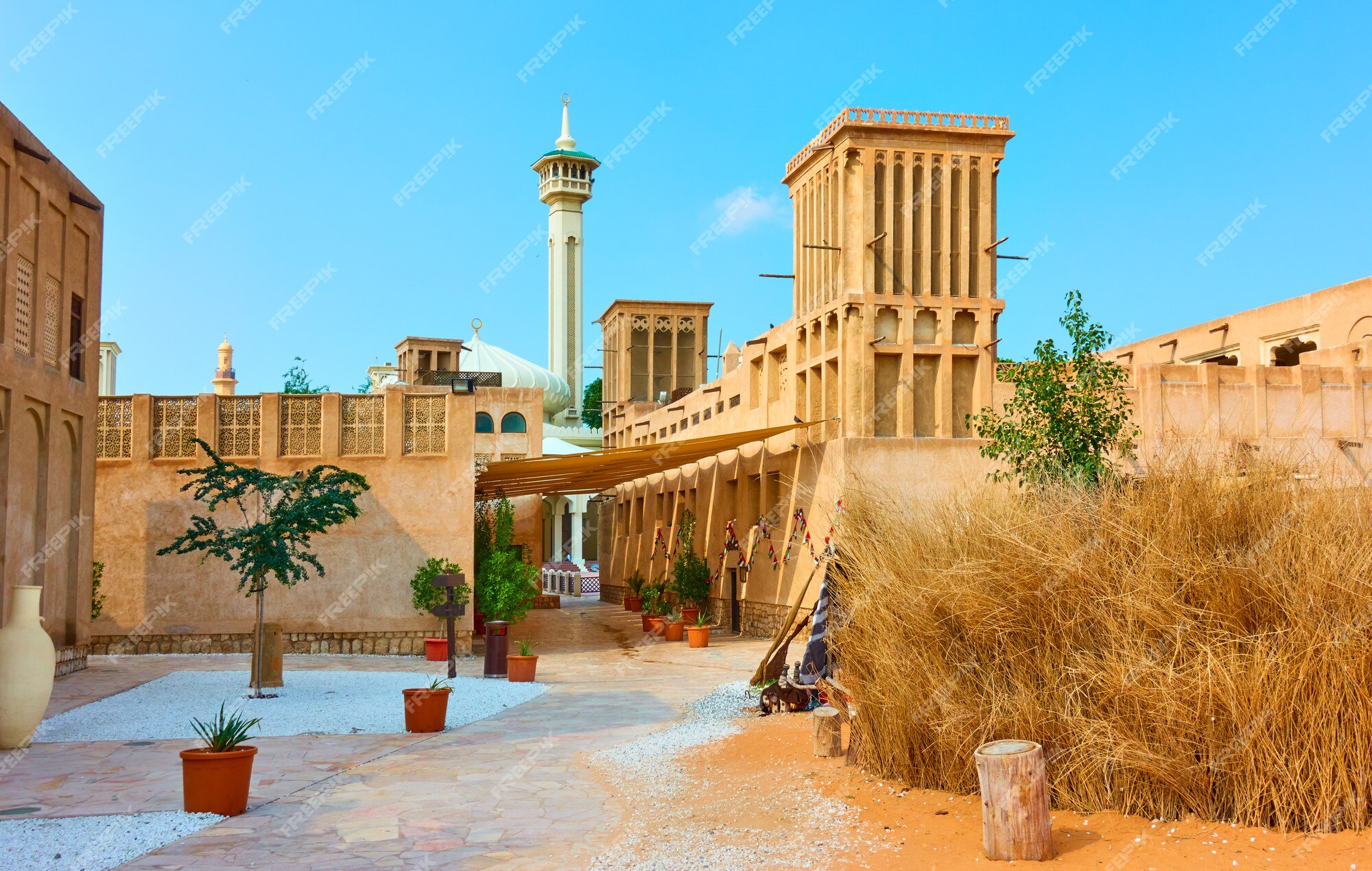 https://mdw-travel-data-us-east-1.s3.amazonaws.com/img/country/United-Arab-Emirates/Al-Fahidi-Historical-Neighbourhood/img_01.jpg