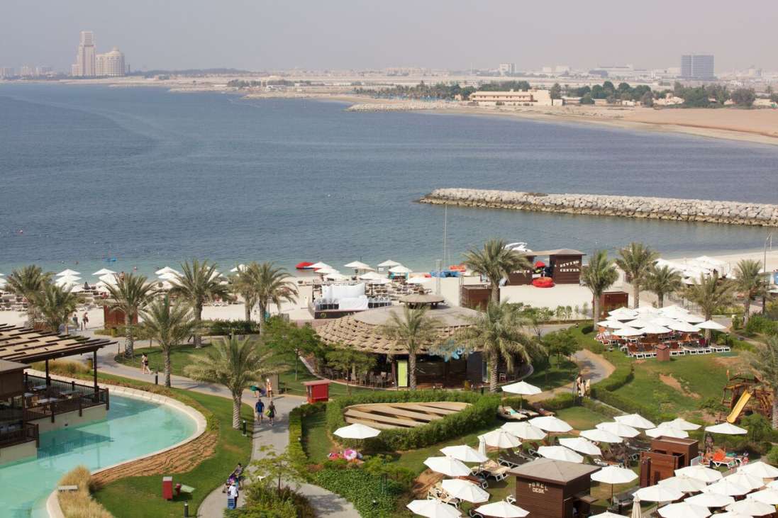 https://mdw-travel-data-us-east-1.s3.amazonaws.com/img/country/United-Arab-Emirates/Al-Marjan-Island/img_02.jpg