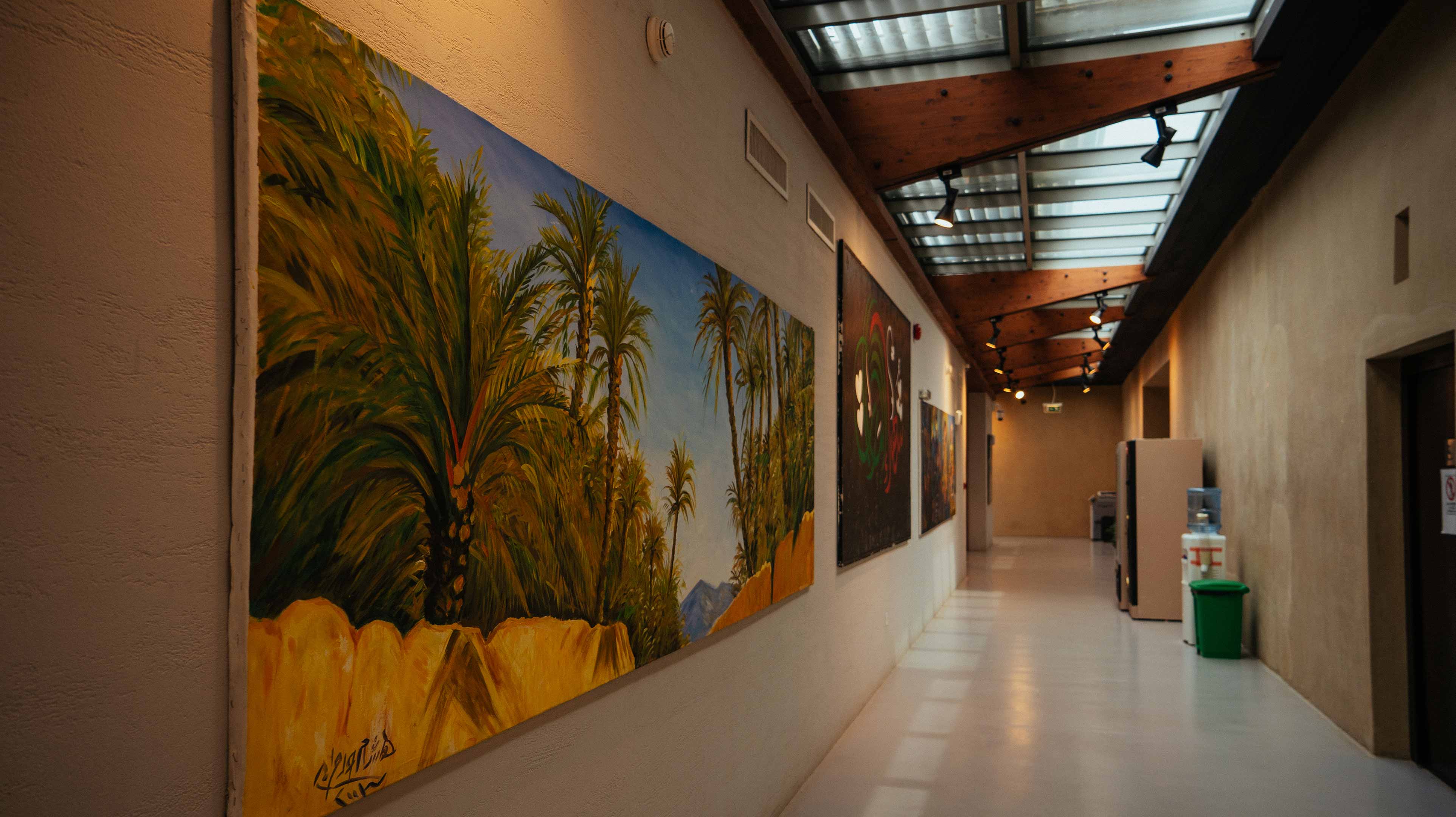 https://mdw-travel-data-us-east-1.s3.amazonaws.com/img/country/United-Arab-Emirates/Al-Qattara-Arts-Centre/img_01.jpg