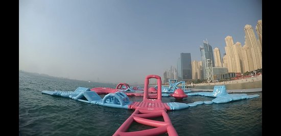 https://mdw-travel-data-us-east-1.s3.amazonaws.com/img/country/United-Arab-Emirates/Aqua-Bounce/img_01.jpg