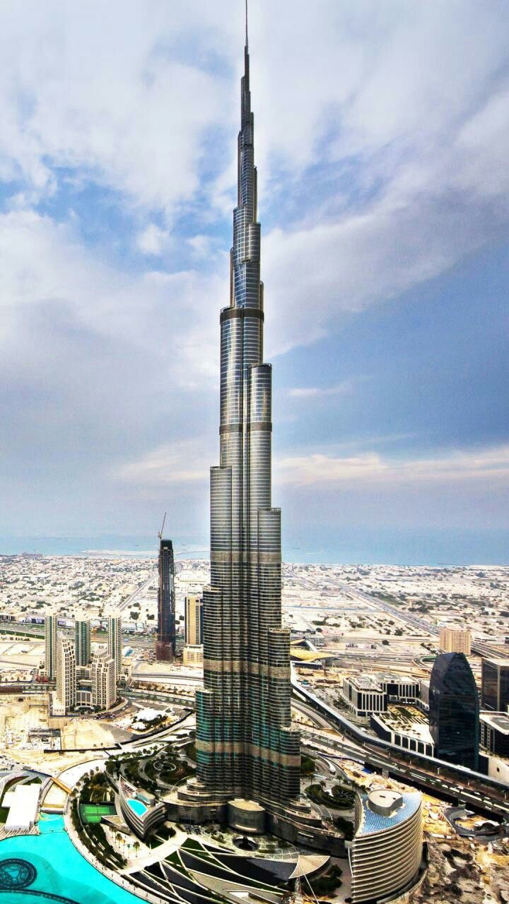 https://mdw-travel-data-us-east-1.s3.amazonaws.com/img/country/United-Arab-Emirates/Burj-Khalifa/img_00.jpg
