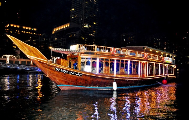 https://mdw-travel-data-us-east-1.s3.amazonaws.com/img/country/United-Arab-Emirates/Dhow-Cruise/img_03.jpg
