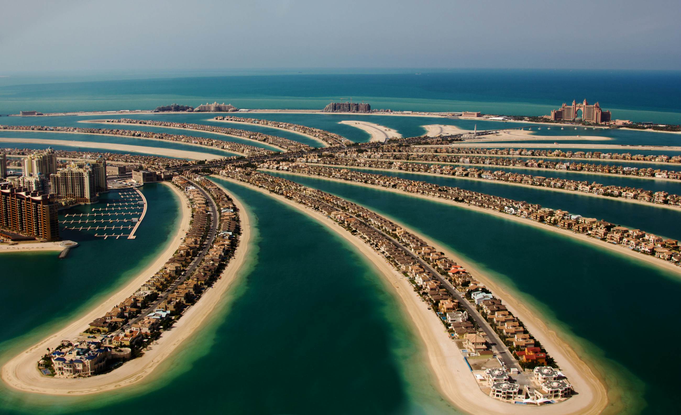 https://mdw-travel-data-us-east-1.s3.amazonaws.com/img/country/United-Arab-Emirates/Dubai-Marina/img_03.jpg