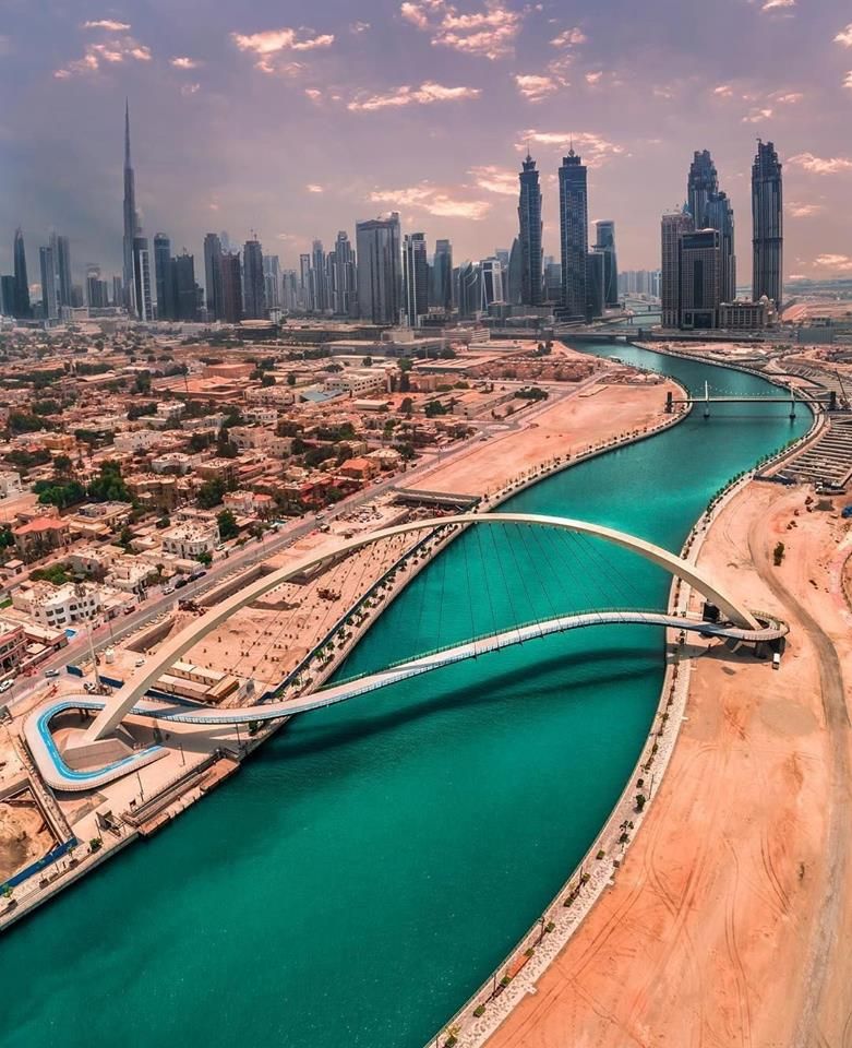 https://mdw-travel-data-us-east-1.s3.amazonaws.com/img/country/United-Arab-Emirates/Dubai-Water-Canal/img_02.jpg