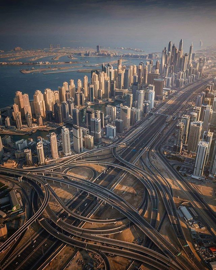 https://mdw-travel-data-us-east-1.s3.amazonaws.com/img/country/United-Arab-Emirates/Fujairah-City-Center/img_02.jpg