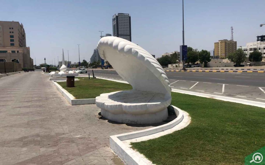 https://mdw-travel-data-us-east-1.s3.amazonaws.com/img/country/United-Arab-Emirates/Fujairah-Corniche/img_01.jpg