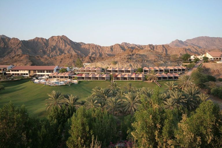 https://mdw-travel-data-us-east-1.s3.amazonaws.com/img/country/United-Arab-Emirates/Hatta-Hiking-Trail/img_02.jpg