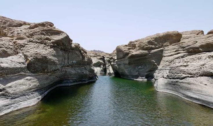 https://mdw-travel-data-us-east-1.s3.amazonaws.com/img/country/United-Arab-Emirates/Hatta-Rock-Pools/img_01.jpg