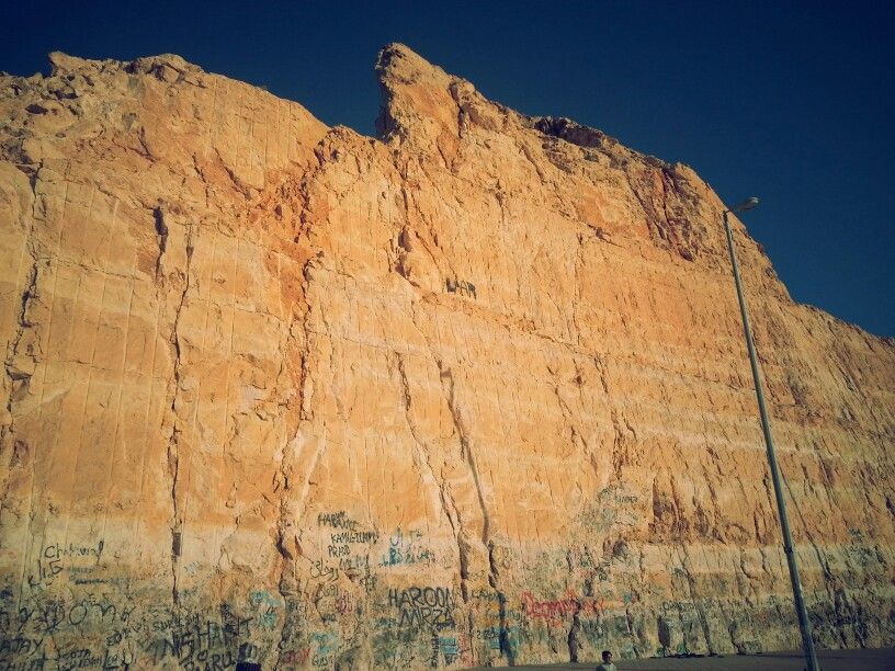 https://mdw-travel-data-us-east-1.s3.amazonaws.com/img/country/United-Arab-Emirates/Jabel-Hafeet/img_02.jpg