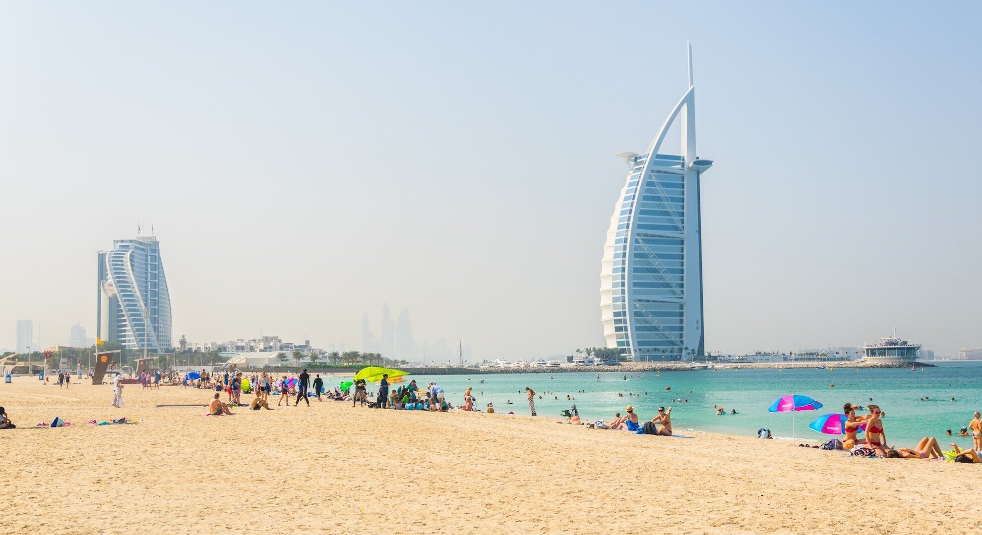 https://mdw-travel-data-us-east-1.s3.amazonaws.com/img/country/United-Arab-Emirates/Jumeirah-Public-Beach/img_03.jpg