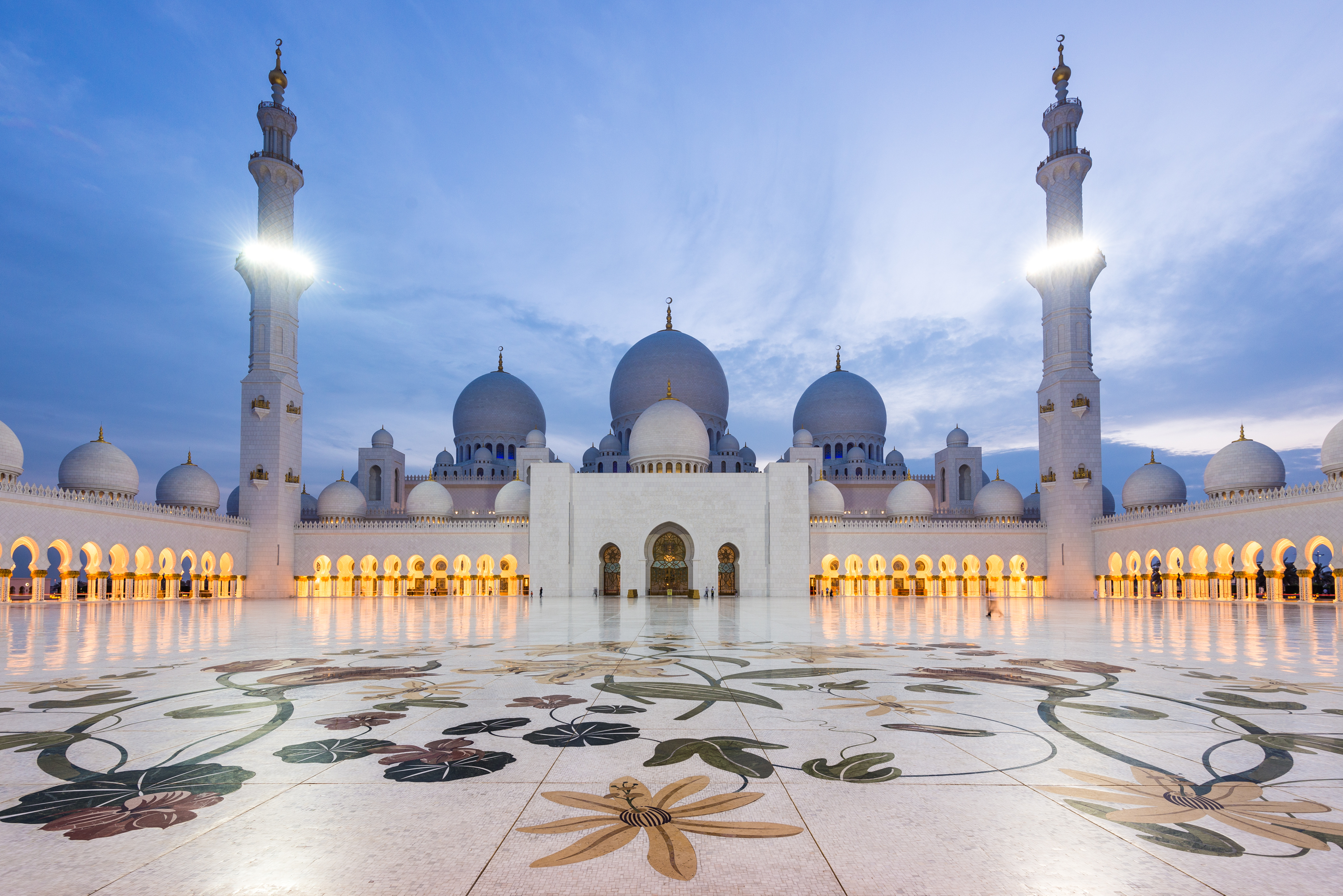 https://mdw-travel-data-us-east-1.s3.amazonaws.com/img/country/United-Arab-Emirates/Kalba-Heritage-Village/img_01.jpg