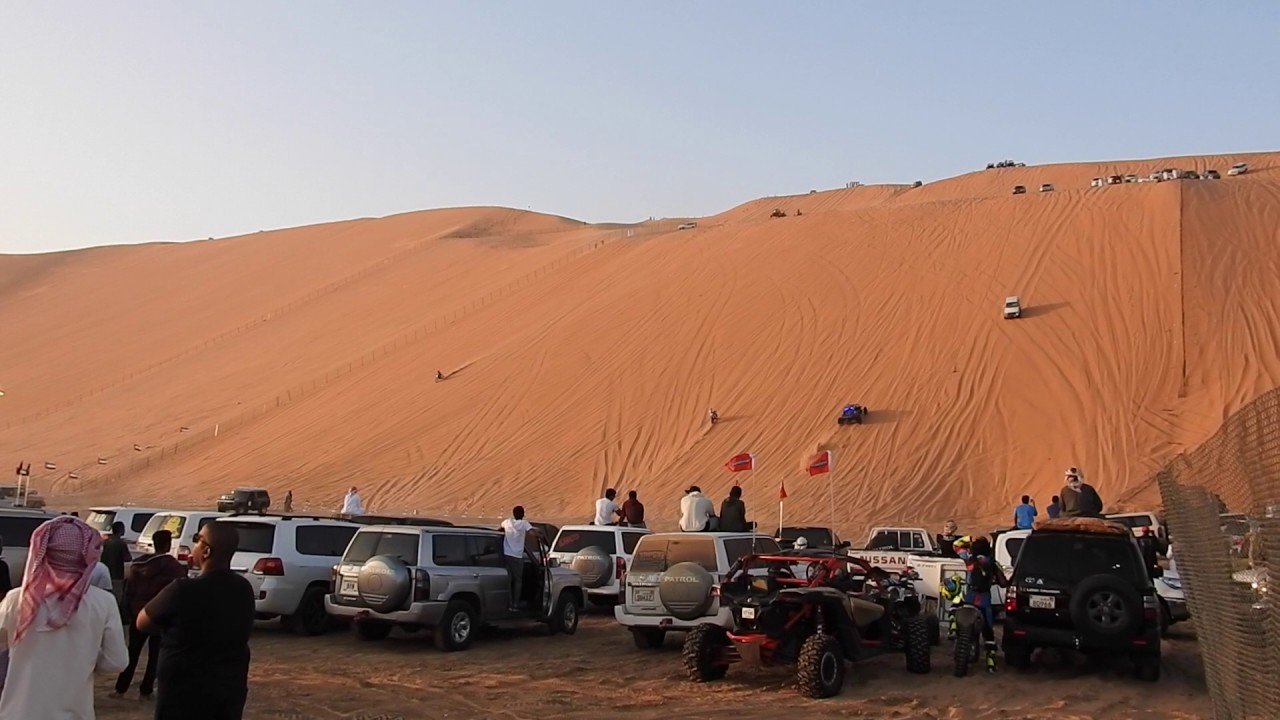 https://mdw-travel-data-us-east-1.s3.amazonaws.com/img/country/United-Arab-Emirates/Liwa-Sports-Festival/img_03.jpg