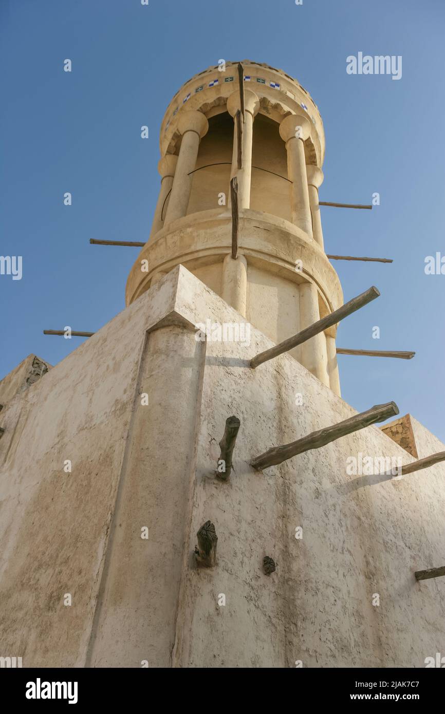 https://mdw-travel-data-us-east-1.s3.amazonaws.com/img/country/United-Arab-Emirates/Majlis-Al-Midfa/img_02.jpg