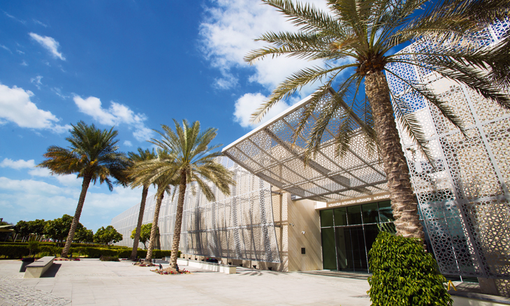 https://mdw-travel-data-us-east-1.s3.amazonaws.com/img/country/United-Arab-Emirates/Manarat-Al-Saadiyat/img_02.jpg
