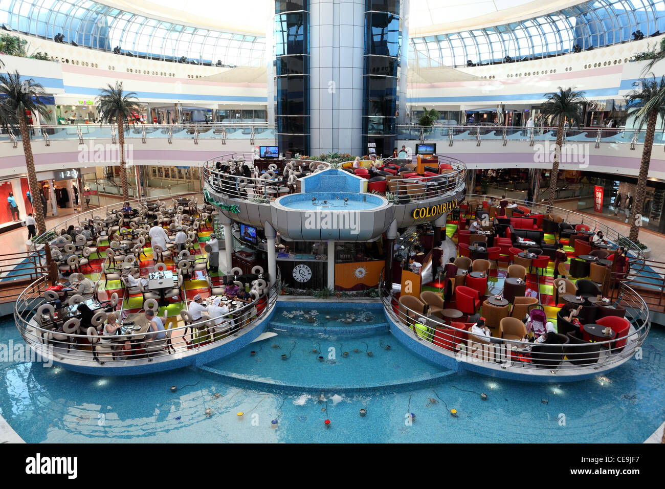https://mdw-travel-data-us-east-1.s3.amazonaws.com/img/country/United-Arab-Emirates/Marina-Mall/img_02.jpg