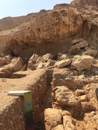 https://mdw-travel-data-us-east-1.s3.amazonaws.com/img/country/United-Arab-Emirates/Mleiha-Archaeological-Centre/img_01.jpg