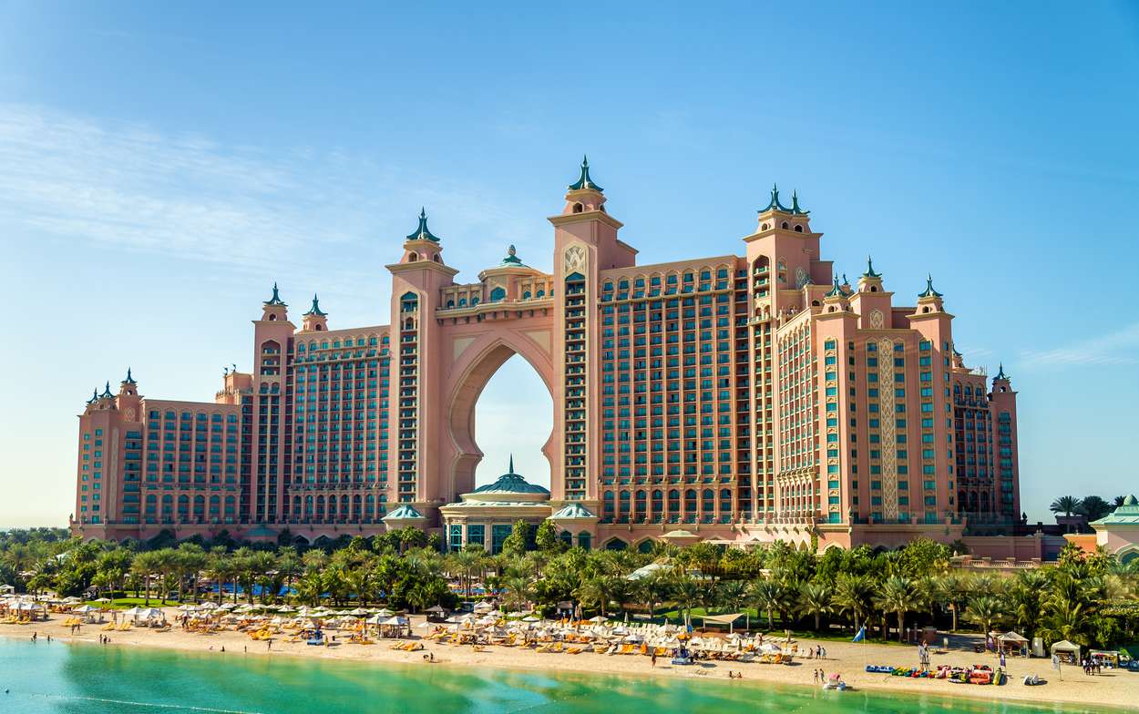 https://mdw-travel-data-us-east-1.s3.amazonaws.com/img/country/United-Arab-Emirates/Palm-Jumeirah/img_00.jpg