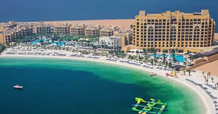 https://mdw-travel-data-us-east-1.s3.amazonaws.com/img/country/United-Arab-Emirates/Ras-Al-Khaimah-Ghost-Town/img_03.jpg