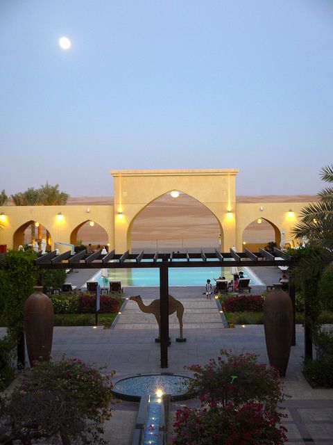 https://mdw-travel-data-us-east-1.s3.amazonaws.com/img/country/United-Arab-Emirates/Rub-al-Khali/img_03.jpg