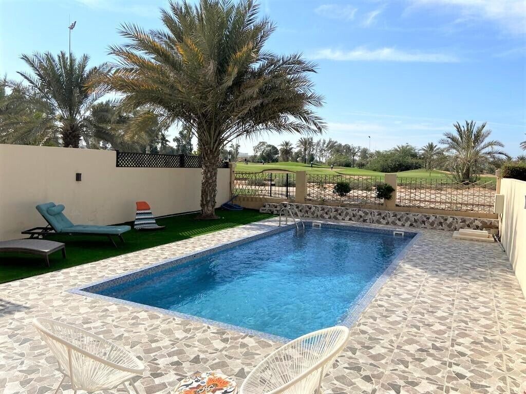https://mdw-travel-data-us-east-1.s3.amazonaws.com/img/country/United-Arab-Emirates/Saqr-Park/img_03.jpg