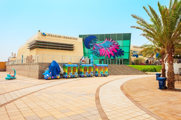 https://mdw-travel-data-us-east-1.s3.amazonaws.com/img/country/United-Arab-Emirates/Sharjah-Aquarium/img_02.jpg