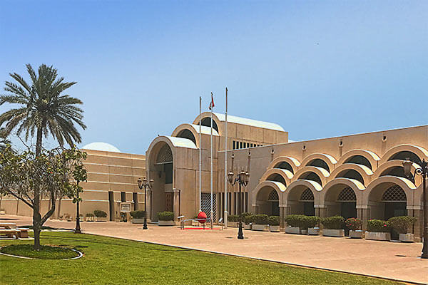 https://mdw-travel-data-us-east-1.s3.amazonaws.com/img/country/United-Arab-Emirates/Sharjah-Science-Museums-Planetarium/img_02.jpg