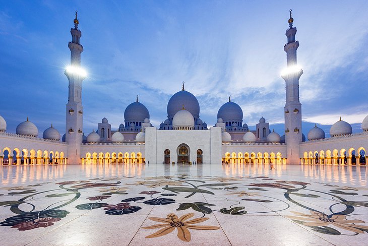 https://mdw-travel-data-us-east-1.s3.amazonaws.com/img/country/United-Arab-Emirates/Soharja-Fort/img_01.jpg