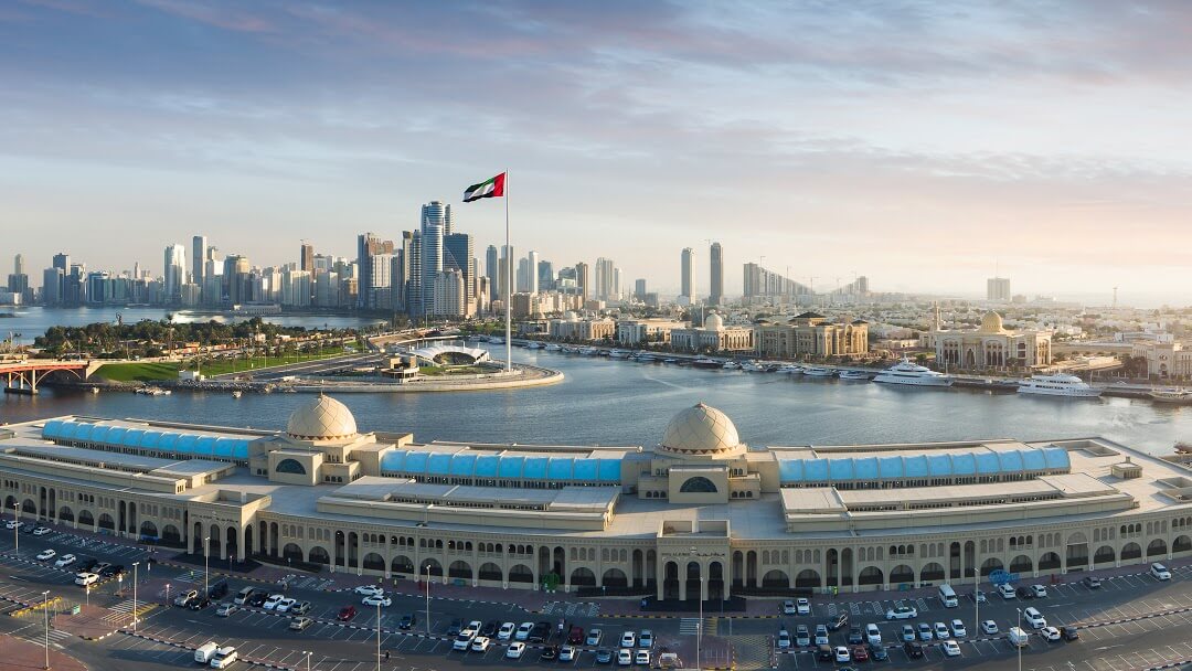 https://mdw-travel-data-us-east-1.s3.amazonaws.com/img/country/United-Arab-Emirates/Souq-Al-Jubail/img_02.jpg