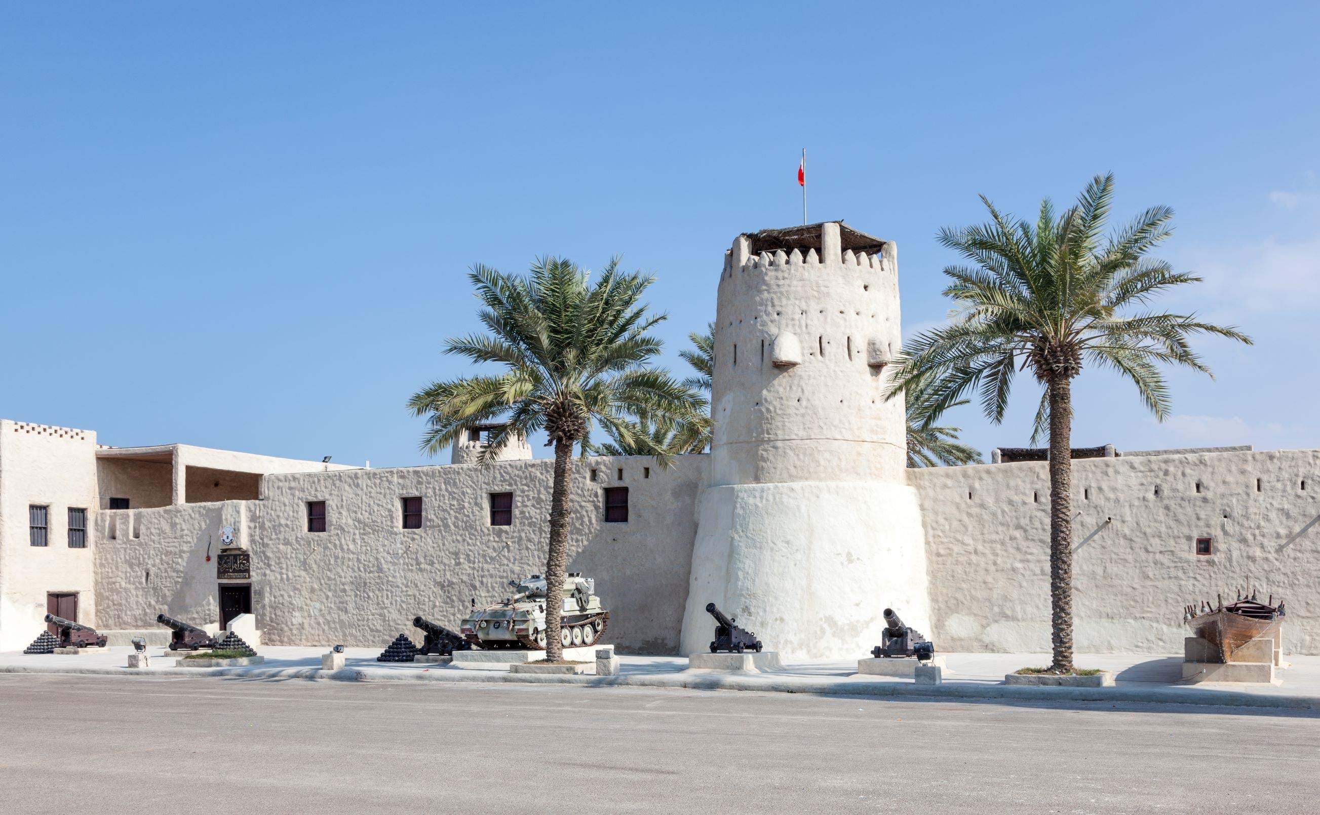 https://mdw-travel-data-us-east-1.s3.amazonaws.com/img/country/United-Arab-Emirates/Umm-Al-Quwain-Corniche/img_00.jpg