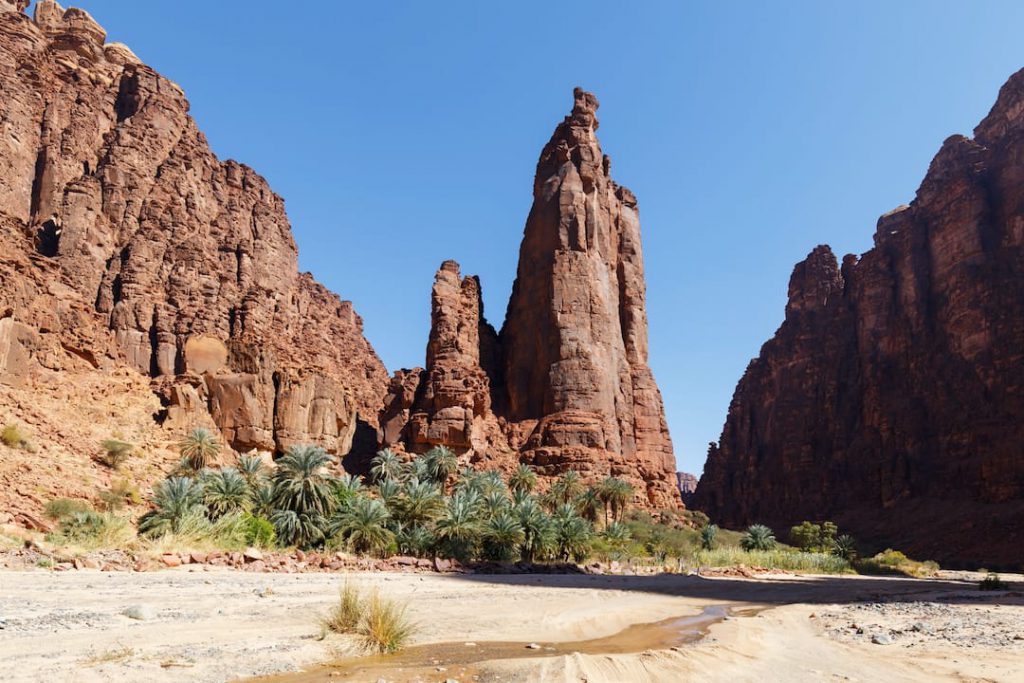 https://mdw-travel-data-us-east-1.s3.amazonaws.com/img/country/United-Arab-Emirates/Wadi-Siji/img_01.jpg
