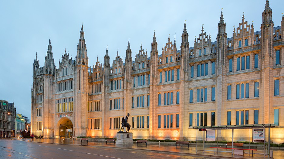 https://mdw-travel-data-us-east-1.s3.amazonaws.com/img/country/United-Kingdom/Aberdeen-Beach/img_01.jpg