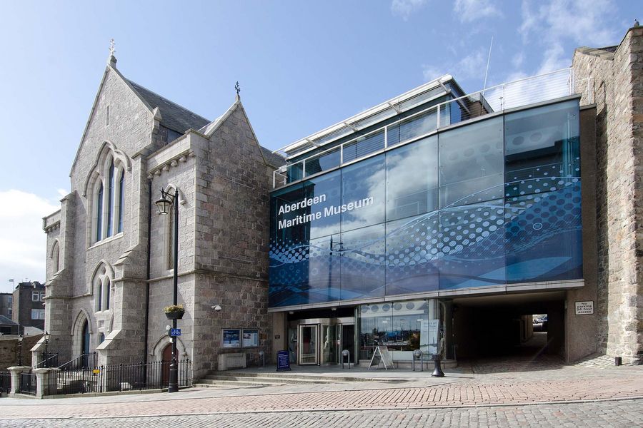 https://mdw-travel-data-us-east-1.s3.amazonaws.com/img/country/United-Kingdom/Aberdeen-Maritime-Museum/img_00.jpg