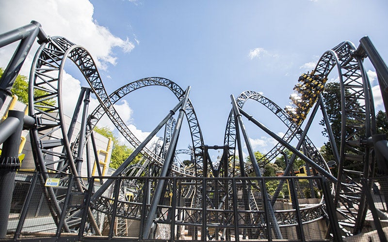 https://mdw-travel-data-us-east-1.s3.amazonaws.com/img/country/United-Kingdom/Alton-Towers/img_01.jpg